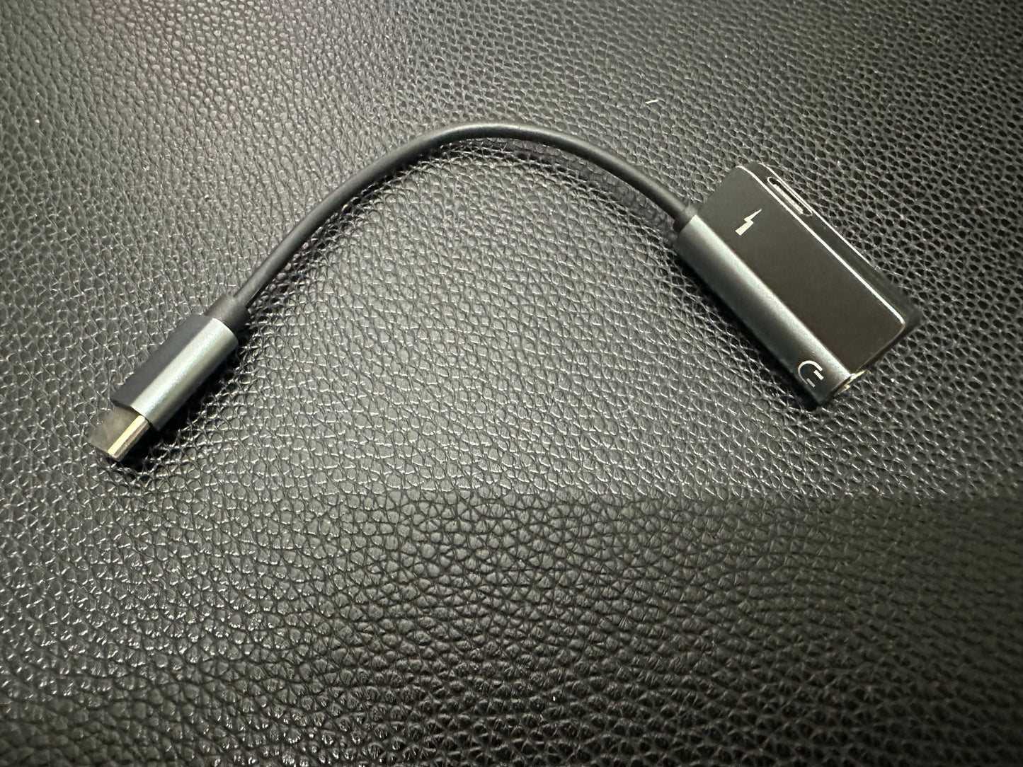 Unbranded USB C to 3.5mm Adapter (Can still charge as extra USB C)